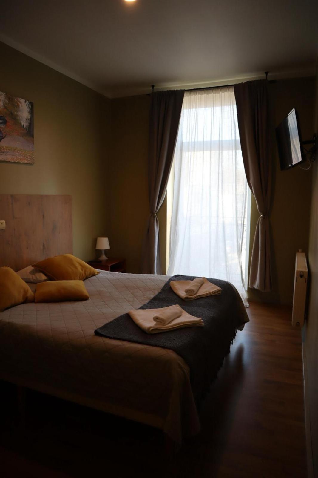 Viesnica Kandava Εξωτερικό φωτογραφία